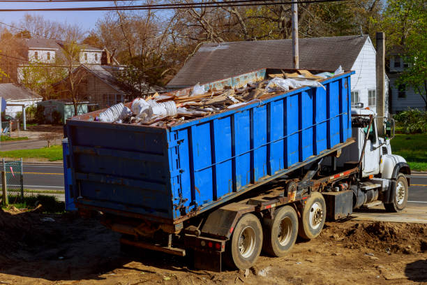 Best Yard Waste Removal  in Lanse, MI